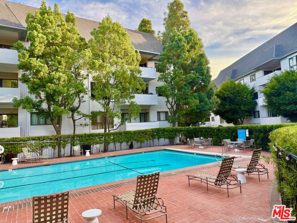 Condo for rent at 637 Wilcox Ave #6372D, Los Angeles, CA 90004