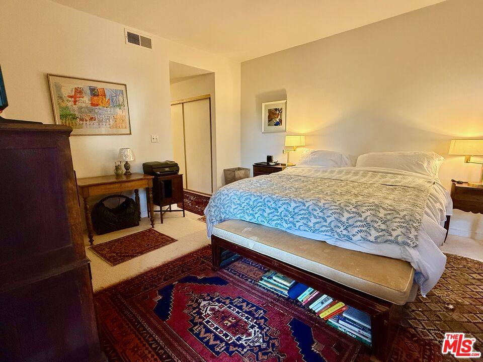 Condo for rent at 637 Wilcox Ave #6372D, Los Angeles, CA 90004