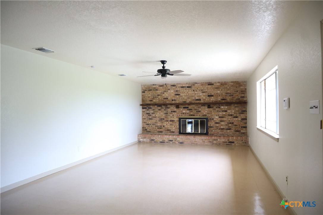 Apartment for rent at 707 Old Seguin Luling Rd #707, Seguin, TX 78155