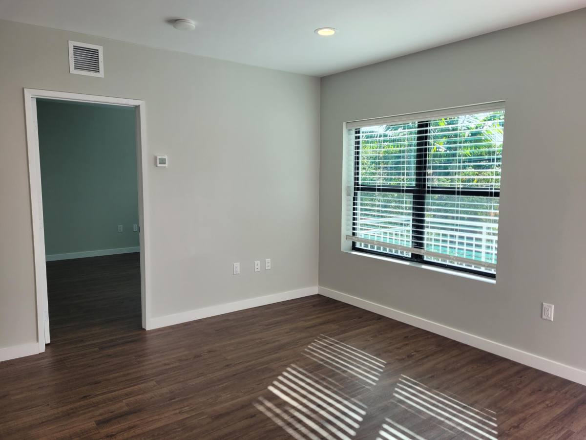 Apartment for rent at 11810 SE Dixie Highway 11810-1, Hobe Sound, FL 33455