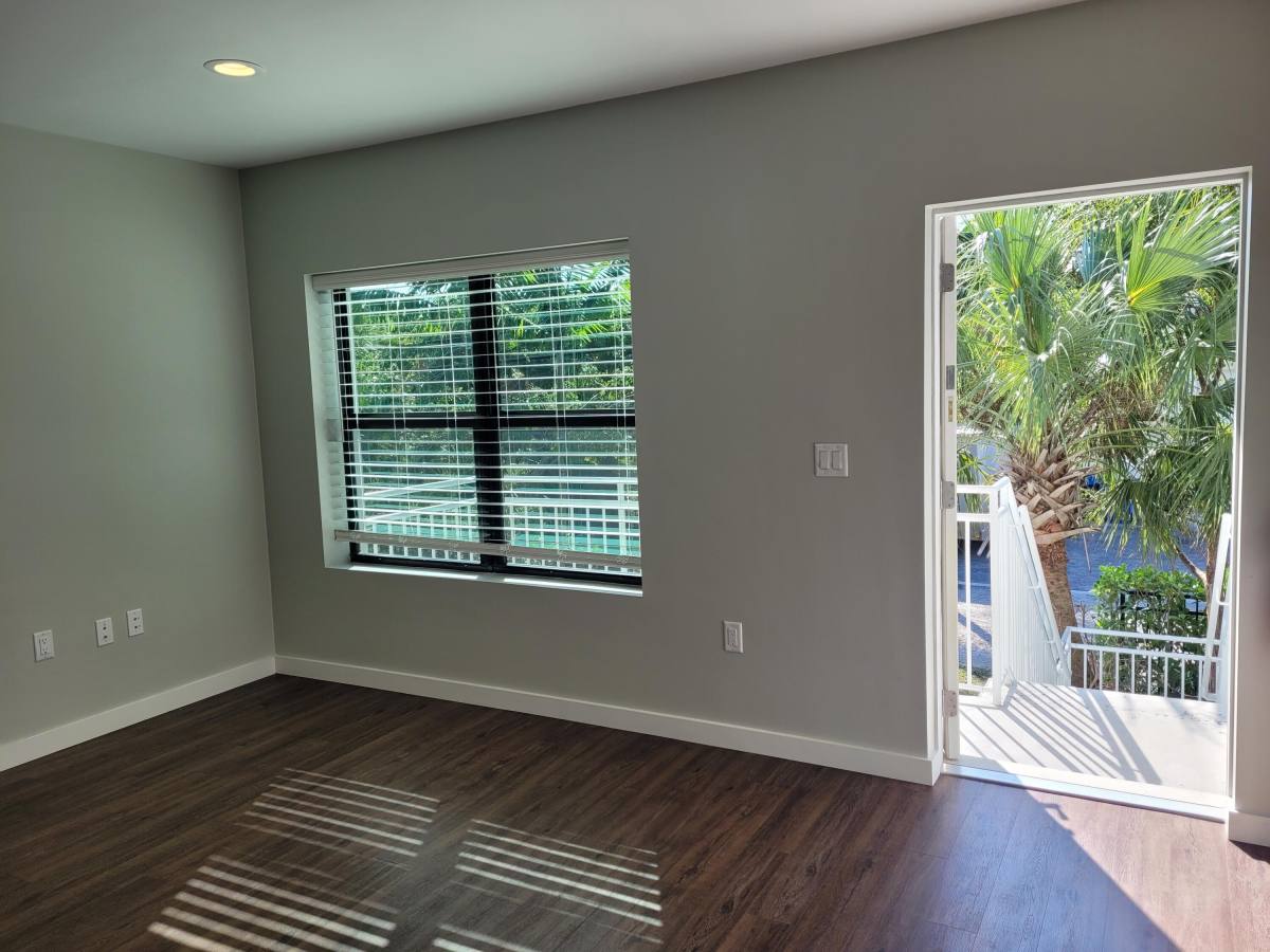 Apartment for rent at 11810 SE Dixie Highway 11810-1, Hobe Sound, FL 33455