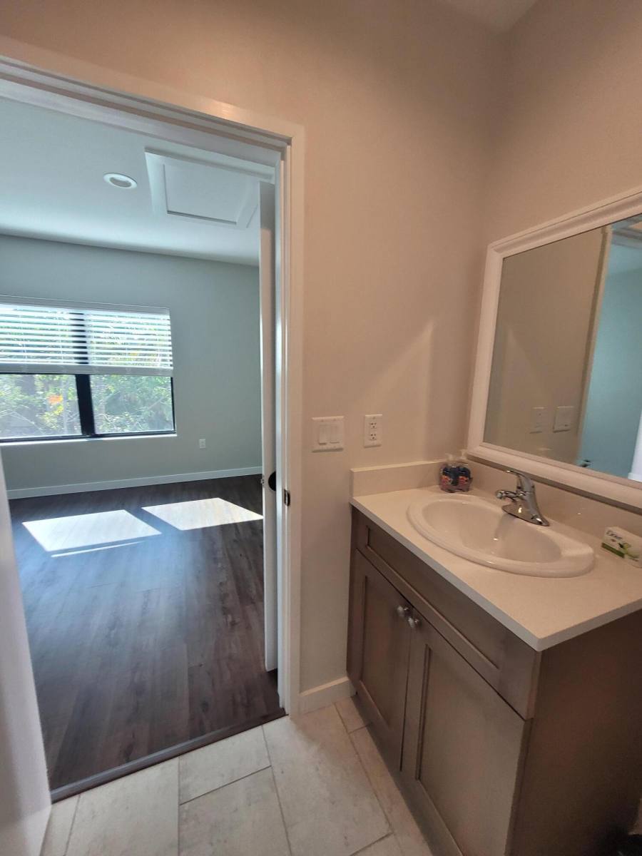 Apartment for rent at 11810 SE Dixie Highway 11810-1, Hobe Sound, FL 33455