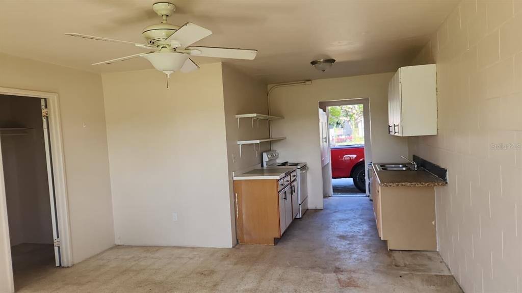 Apartment for rent at 2222 W S St, Orlando, FL 32805