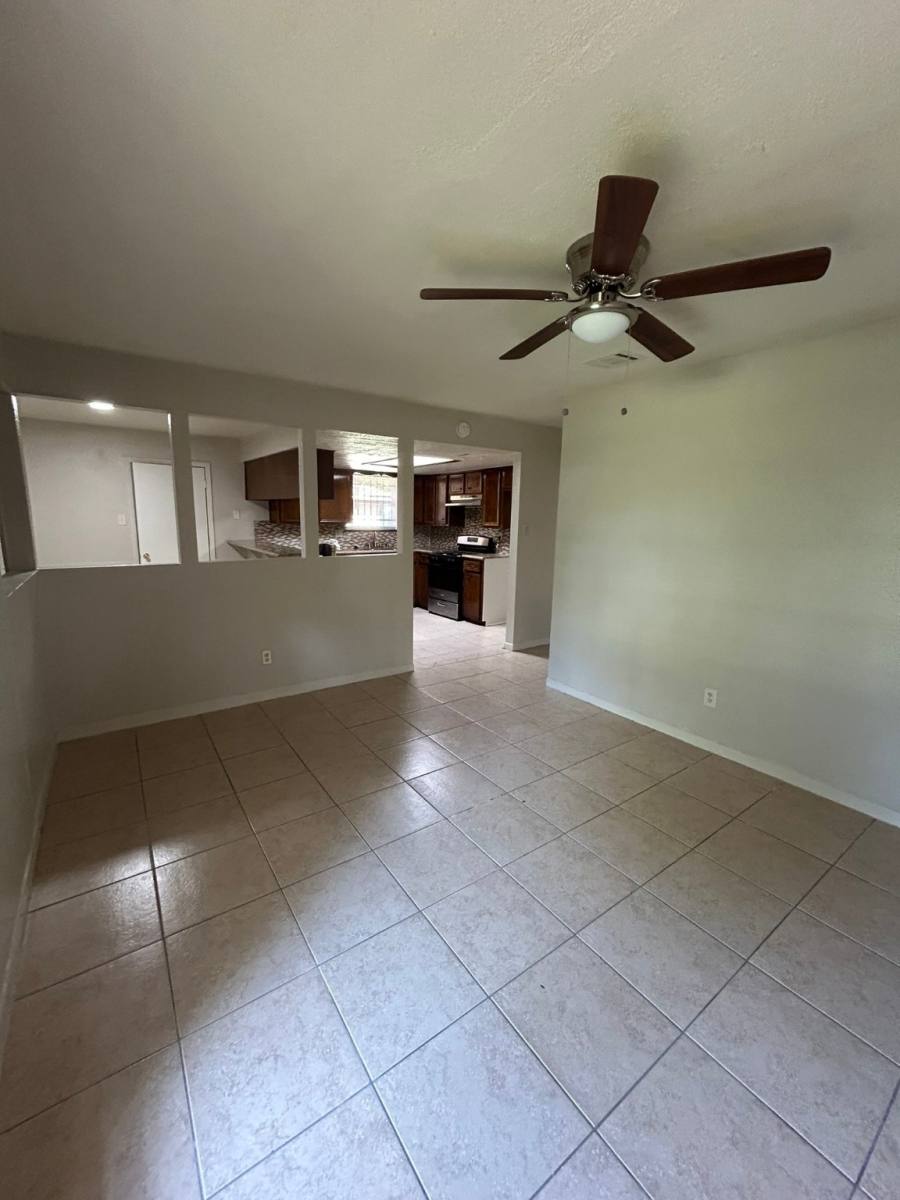 Apartment for rent at 7223 Valmont Dr, Houston, TX 77016