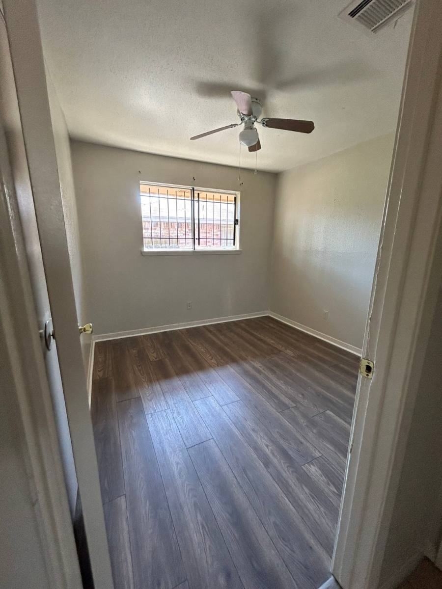 Apartment for rent at 7223 Valmont Dr, Houston, TX 77016