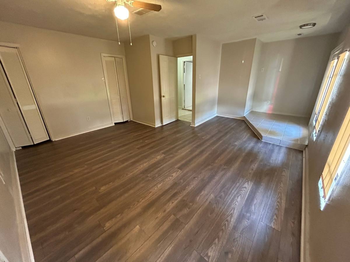 Apartment for rent at 7223 Valmont Dr, Houston, TX 77016