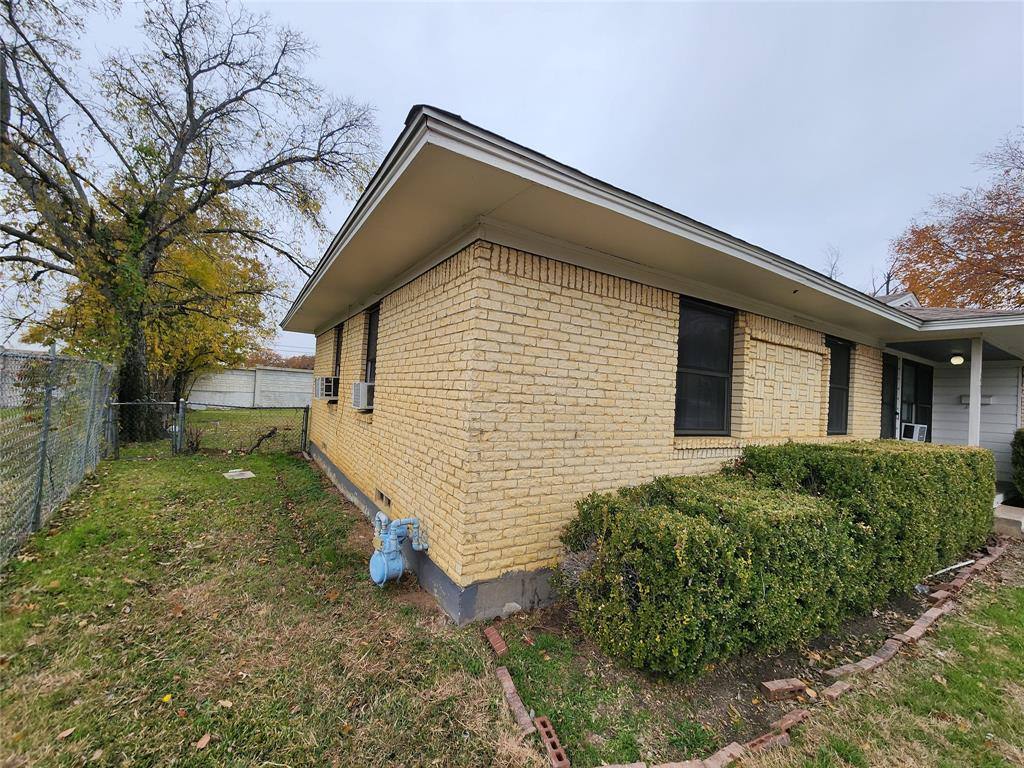 Apartment for rent at 843 Harbor Dr #843, Lewisville, TX 75057