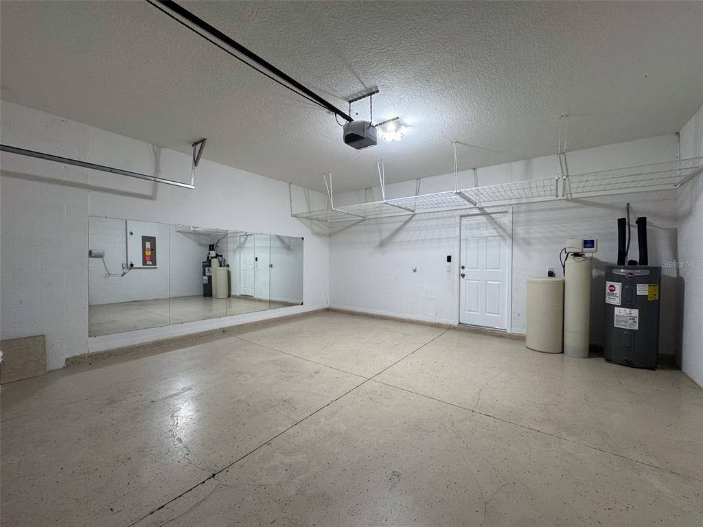 Apartment for rent at 10663 Pictorial Park Dr, Tampa, FL 33647