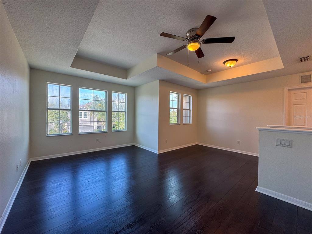 Apartment for rent at 10663 Pictorial Park Dr, Tampa, FL 33647