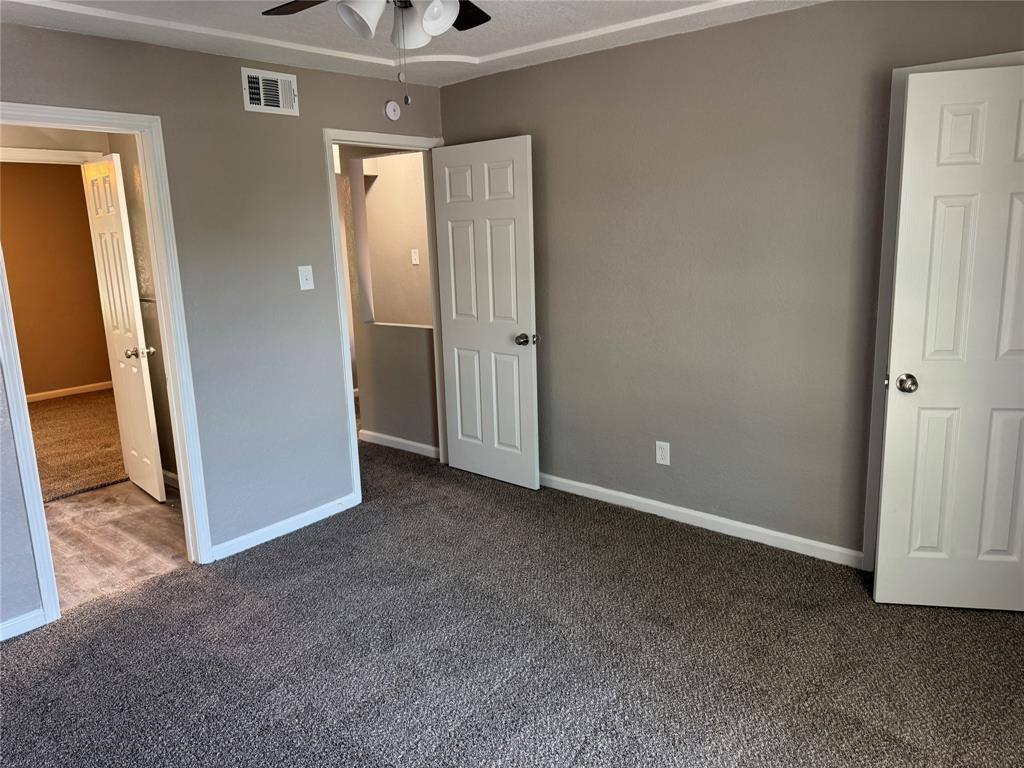 Apartment for rent at 357 NW Newton Dr #357, Burleson, TX 76028