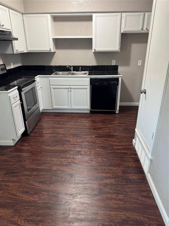 Apartment for rent at 357 NW Newton Dr #357, Burleson, TX 76028