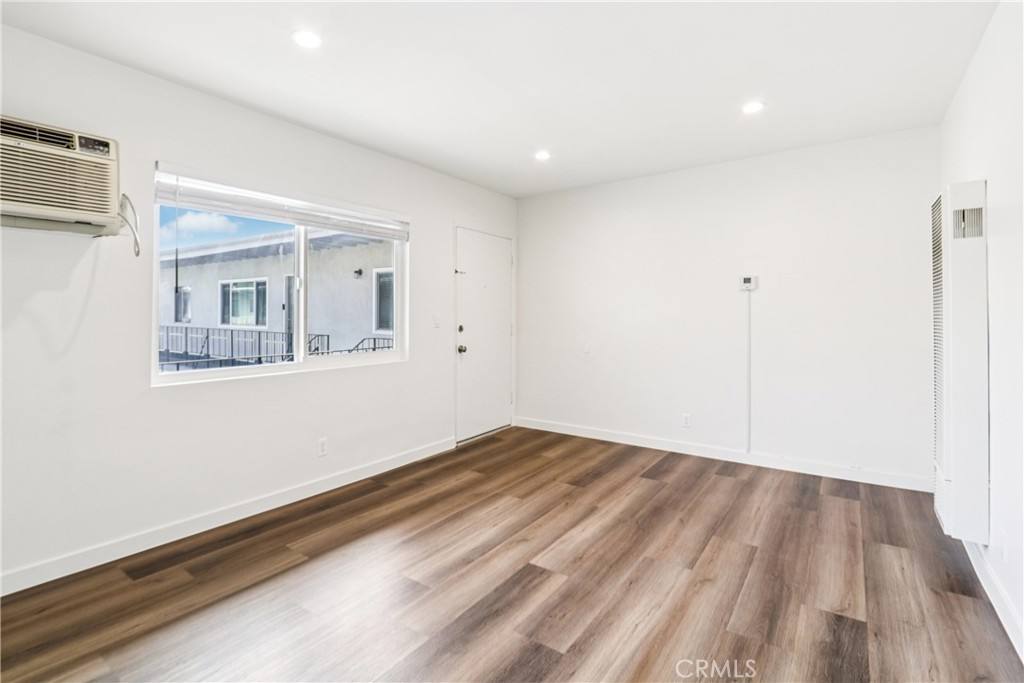 Apartment for rent at 7745 Laurel Canyon Blvd #21, North Hollywood, CA 91605