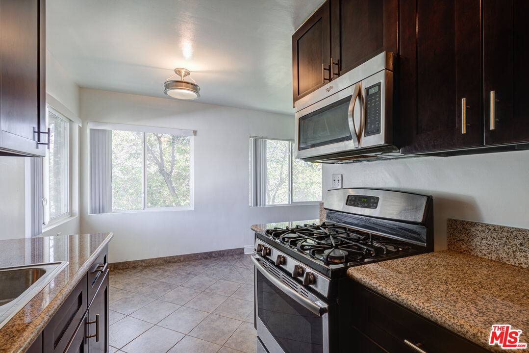 Apartment for rent at 8976 Cadillac Ave #89761 2, Los Angeles, CA 90034