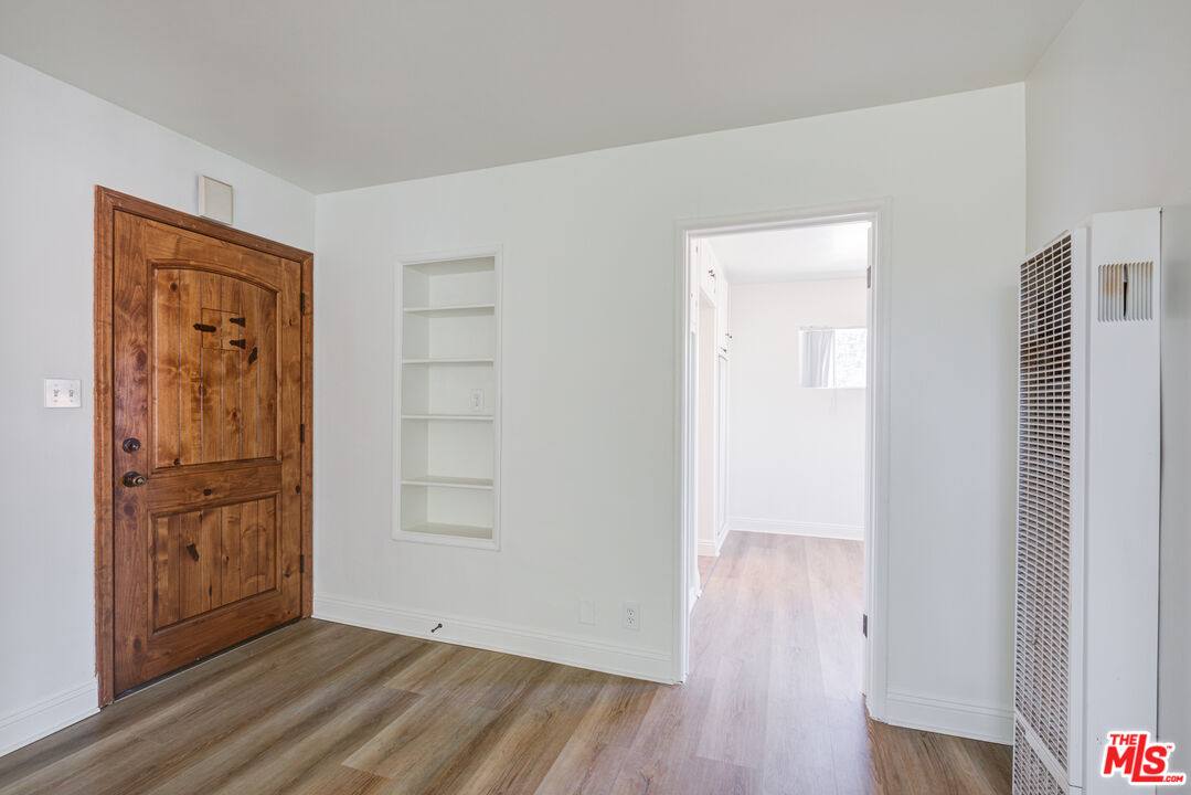Apartment for rent at 8976 Cadillac Ave #89761 2, Los Angeles, CA 90034