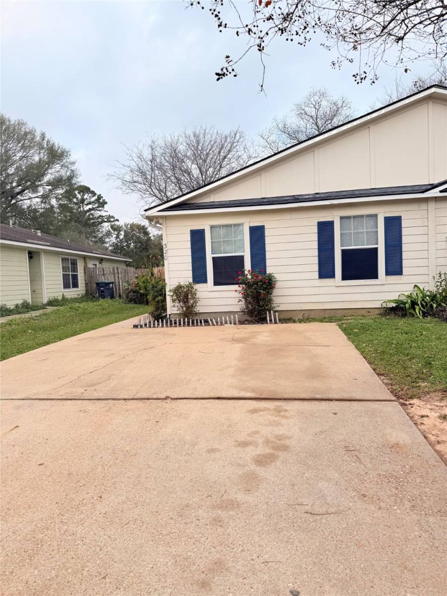 Apartment for rent at 320 Willowick St #320, Tomball, TX 77375
