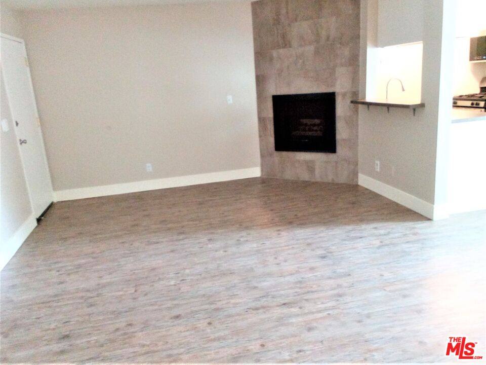 Apartment for rent at 11230 Camarillo St #101, North Hollywood, CA 91602