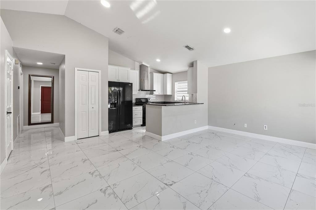 Apartment for rent at 6614 Northhaven Court, Riverview, FL 33578