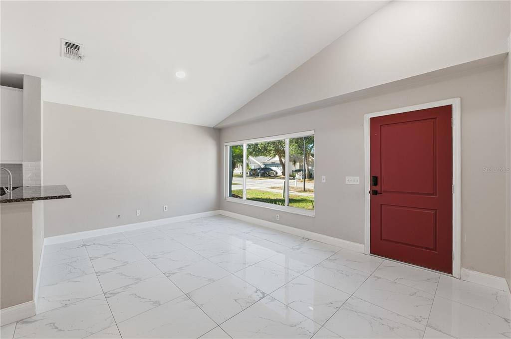 Apartment for rent at 6614 Northhaven Court, Riverview, FL 33578