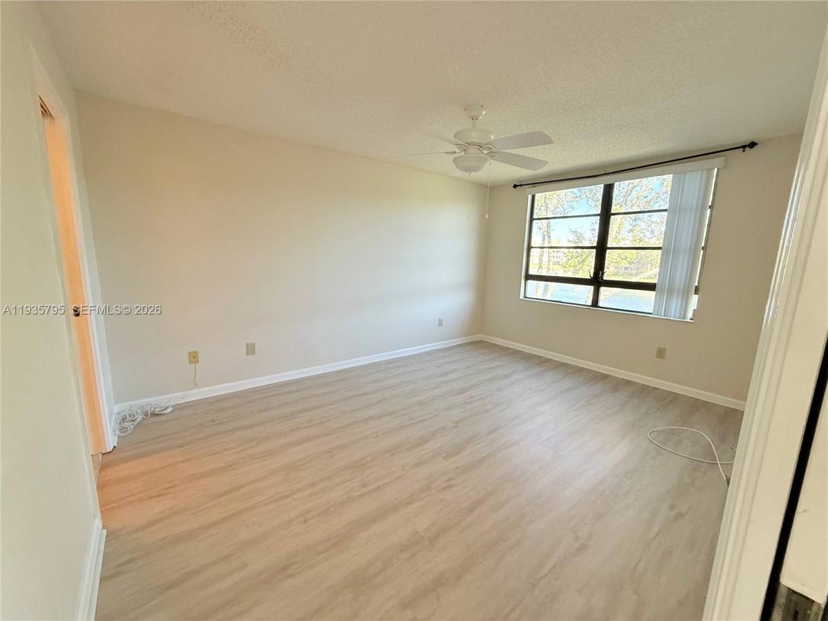 Apartment for rent at 10426 E Clairmont Circle #212, Fort Lauderdale, FL 33321