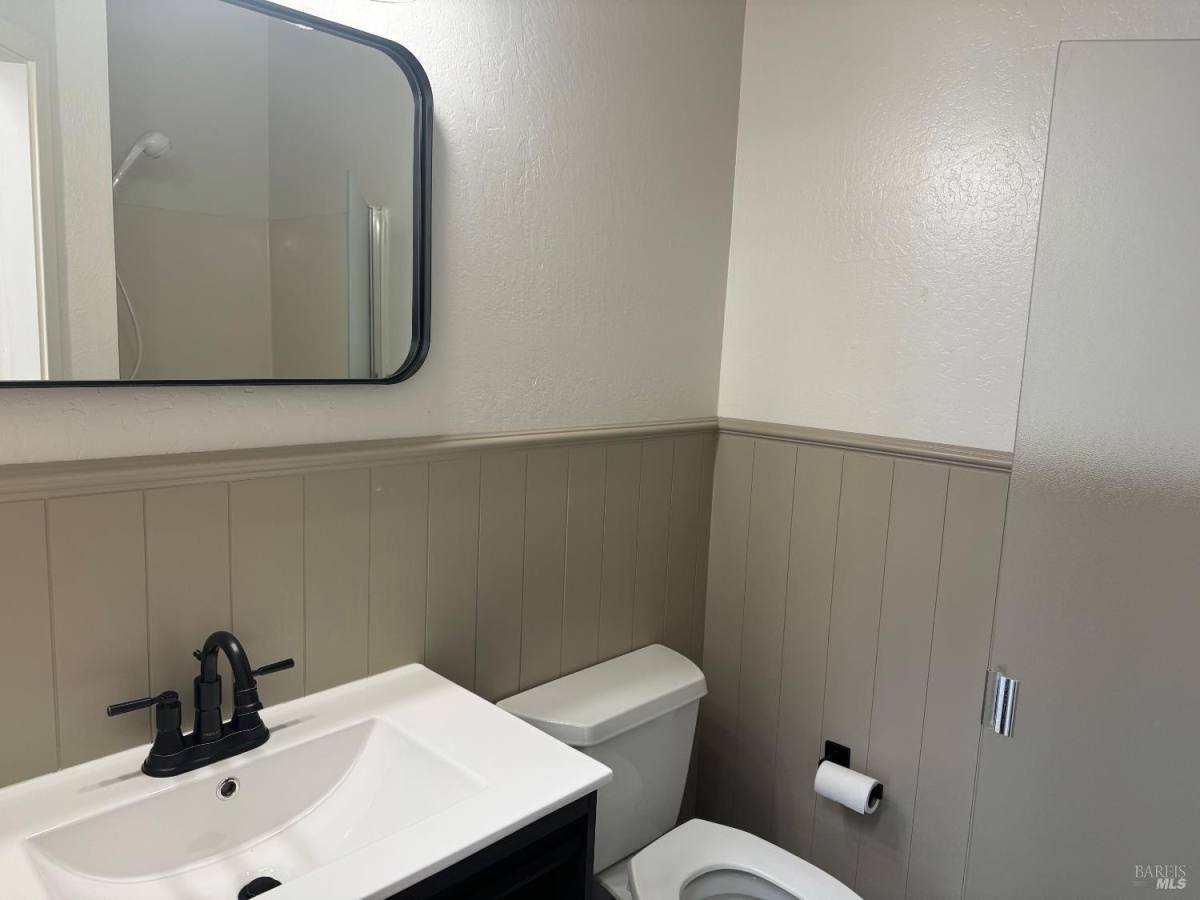 Apartment for rent at 14 Commercial Blvd #131, Novato, CA 94949