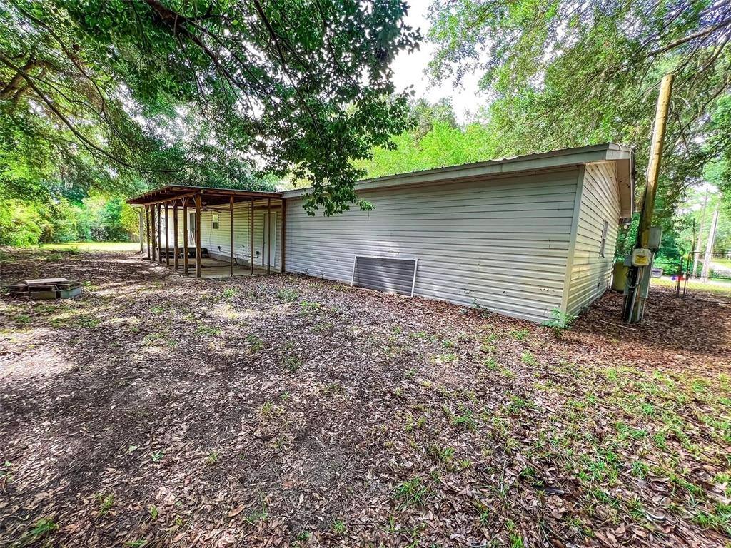 Apartment for rent at 24274 NW 190th Ave, High Springs, FL 32643