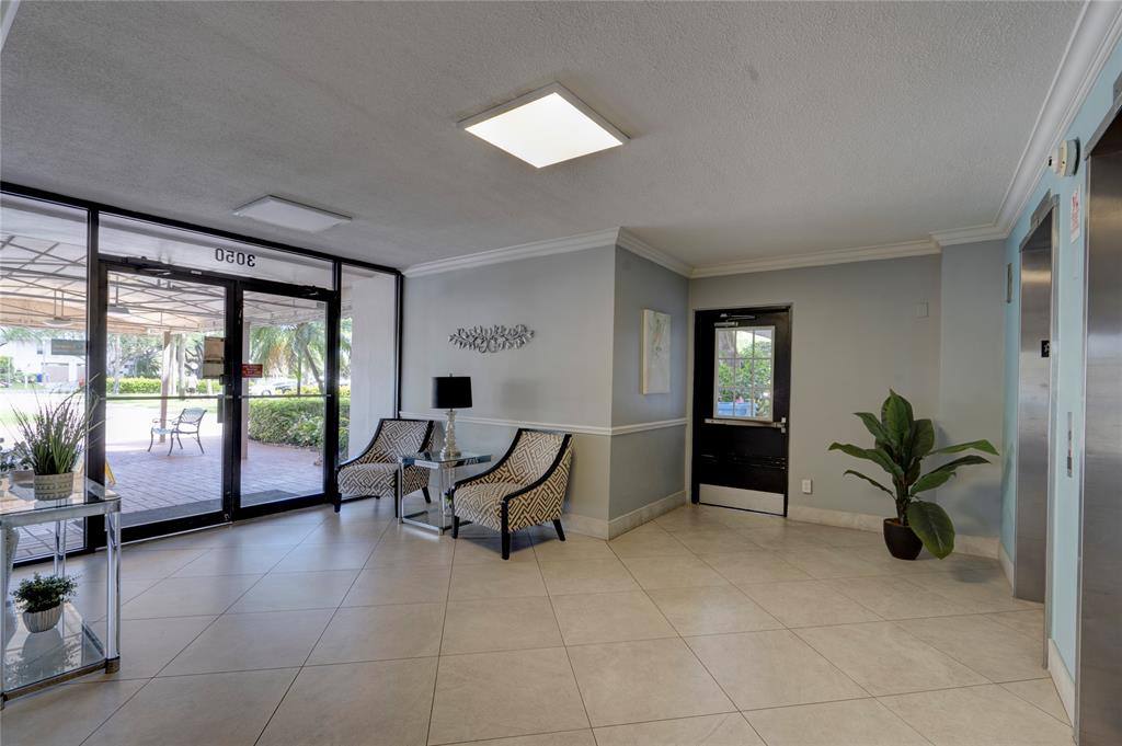 Condo for rent at 3050 N Palm Aire Dr #505, Pompano Beach, FL 33069