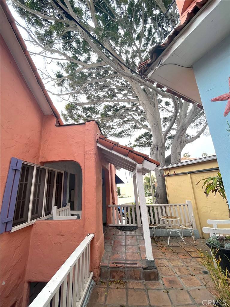 Apartment for rent at 212 N Coast Highway 212-10, Laguna Beach, CA 92651