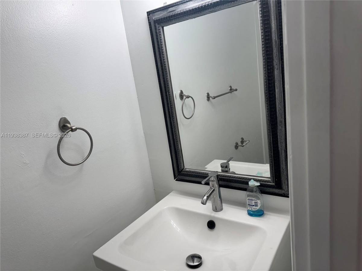 Apartment for rent at 200 Leslie Dr #317, Hallandale, FL 33009