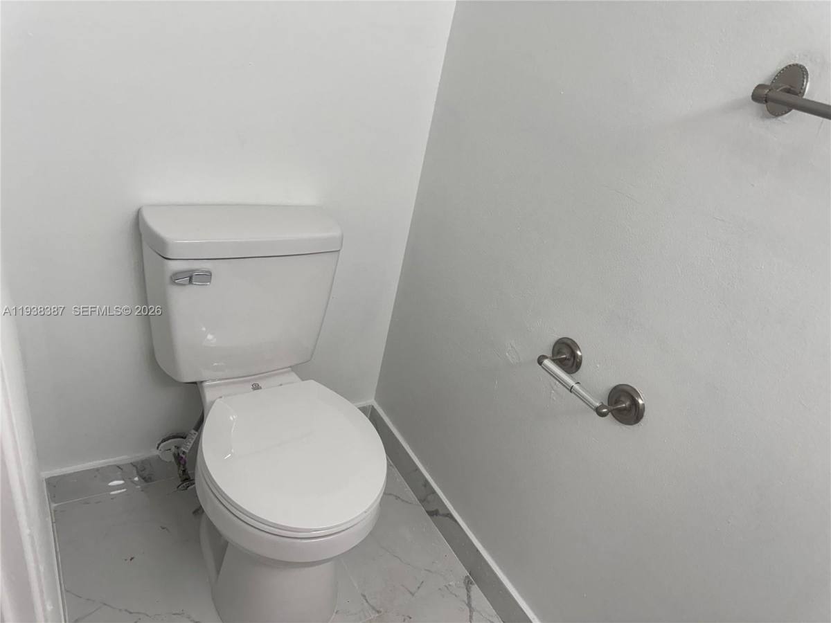 Apartment for rent at 200 Leslie Dr #317, Hallandale, FL 33009