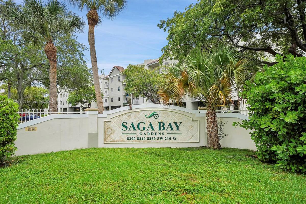 Apartment for rent at 8260 SW 210th St #201, Miami, FL 33189