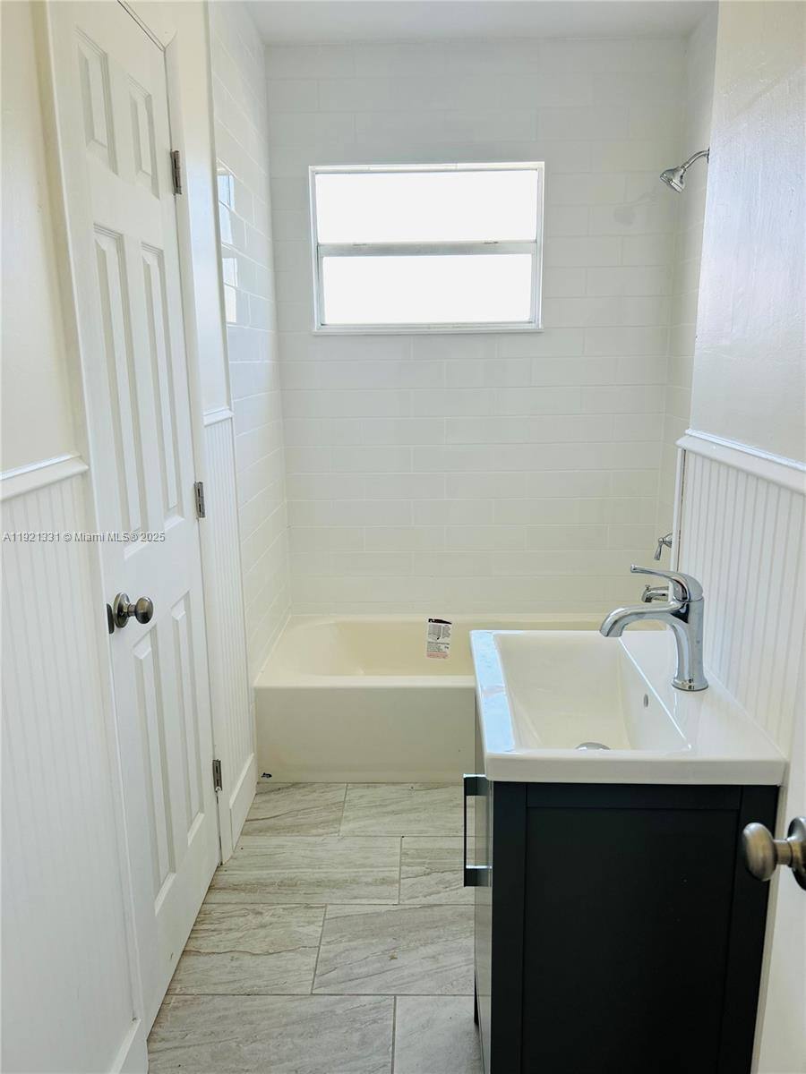 Apartment for rent at 10601 SW 184th St #10603, Miami, FL 33157