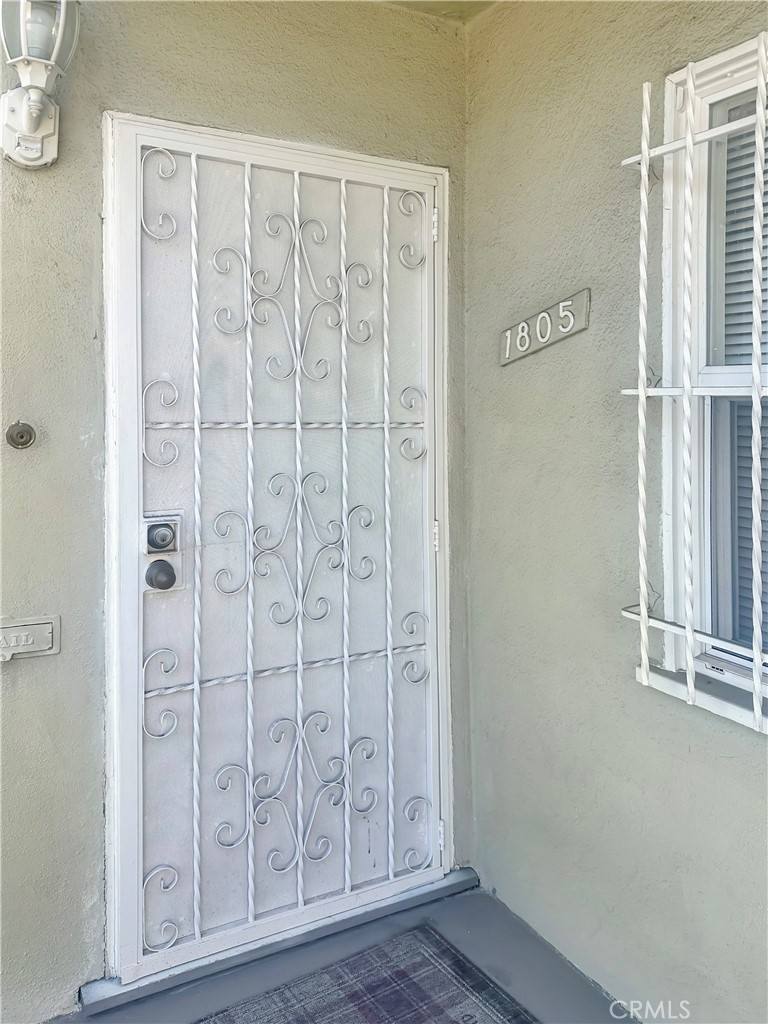 Apartment for rent at 1805 Hauser Blvd, Los Angeles, CA 90019