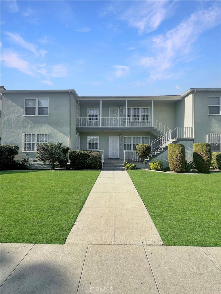 Apartment for rent at 1805 Hauser Blvd, Los Angeles, CA 90019