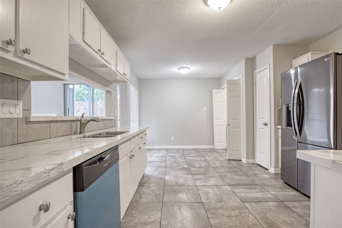 Apartment for rent at 4426 Trace Mill Court, Houston, TX 77066