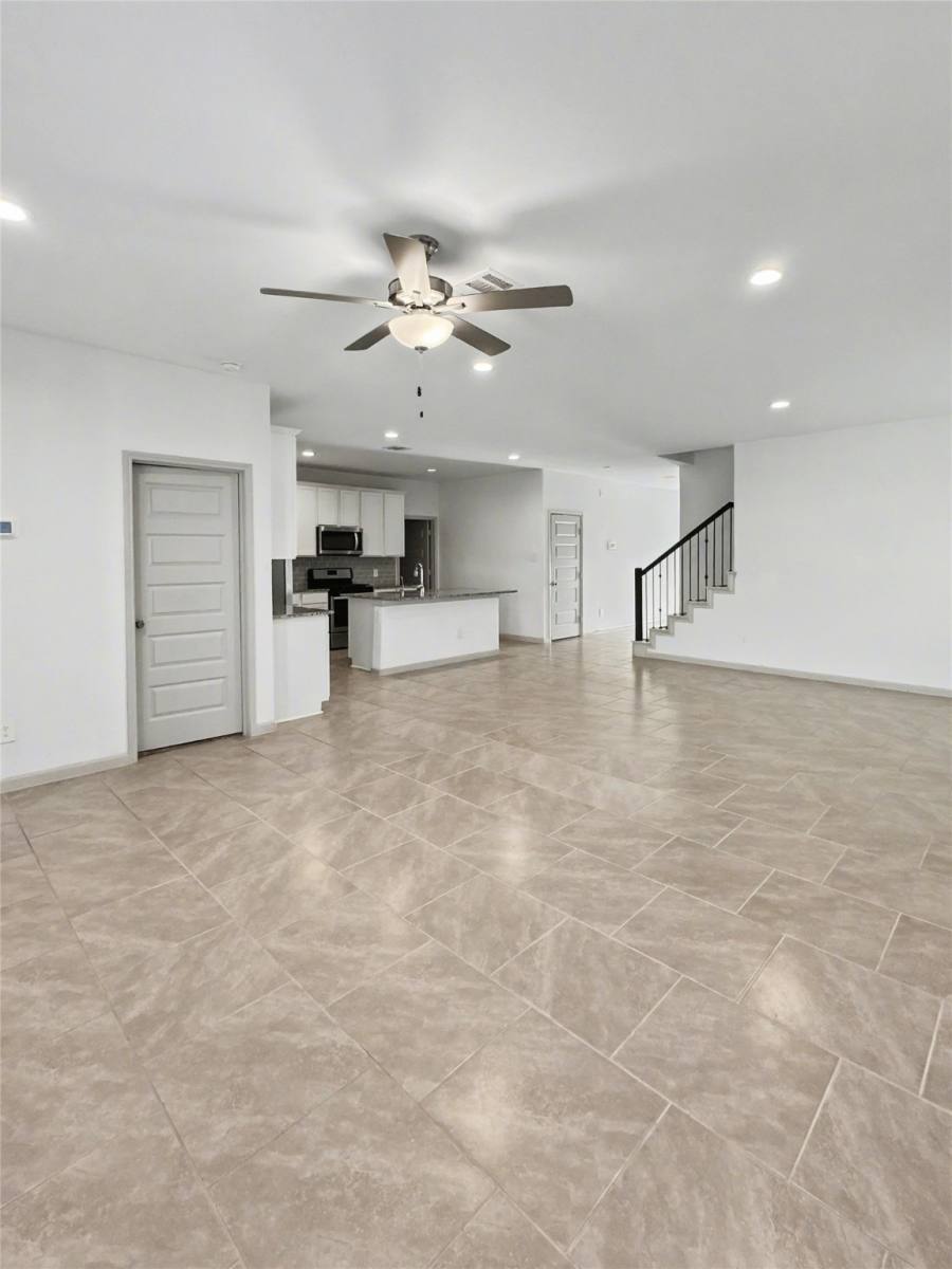 Apartment for rent at 1514 Westland Court, Missouri City, TX 77459