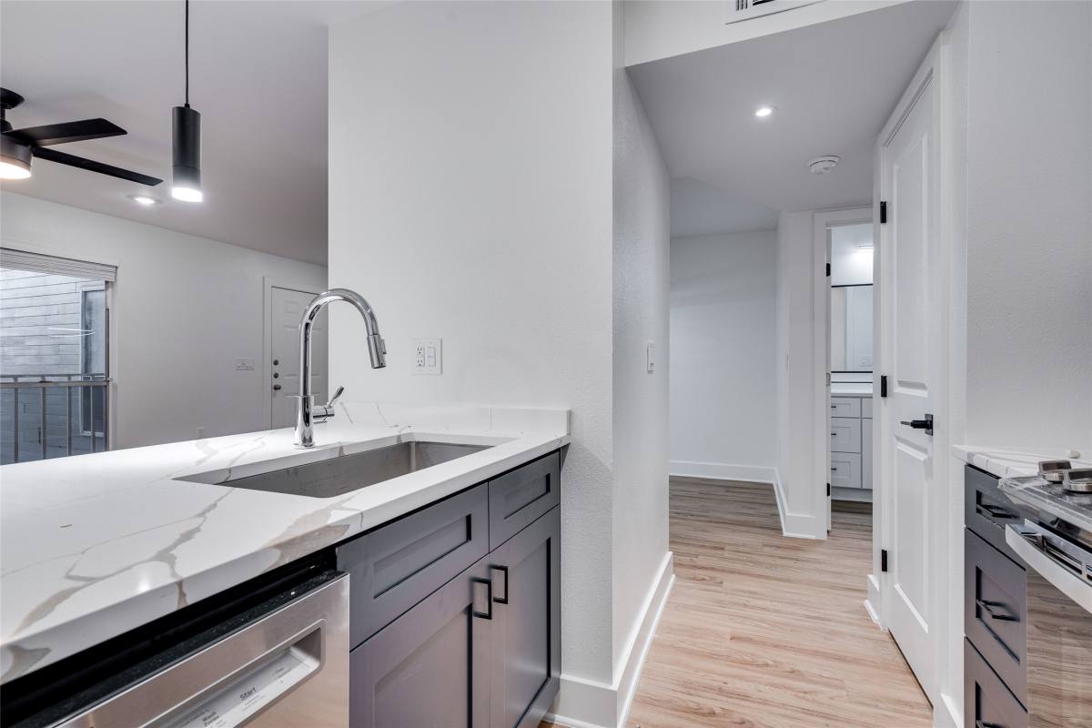 Apartment for rent at 205 E 45th St #202, Austin, TX 78701