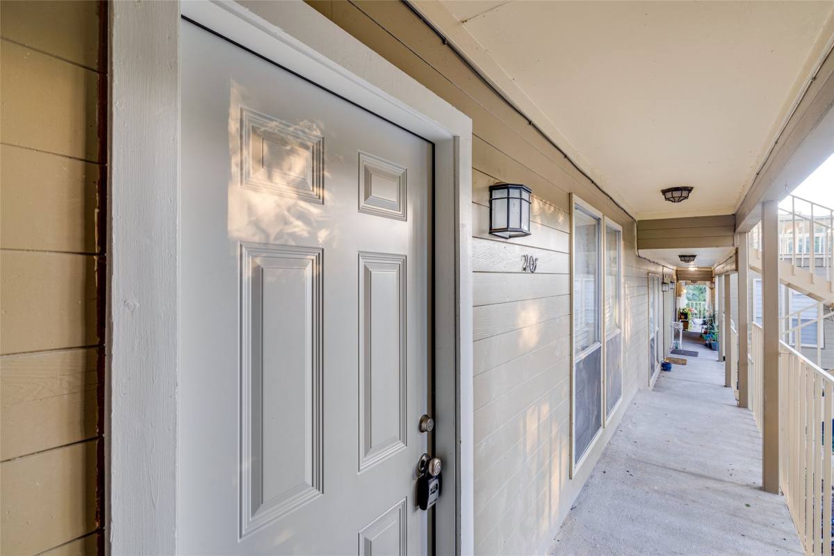 Apartment for rent at 205 E 45th St #202, Austin, TX 78701