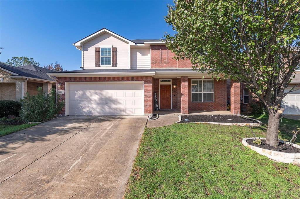 Apartment for rent at 13421 Lost Spurs Rd, Roanoke, TX 76262