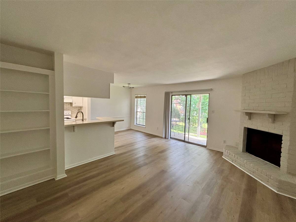 Apartment for rent at 2800 Jeanetta St #2008, Houston, TX 77063
