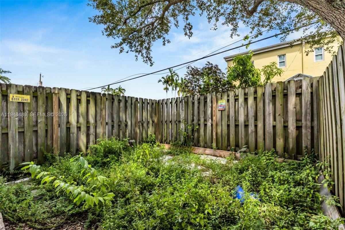 Townhouse for rent at 8329 NW 5 Ave #1, Miami, FL 33150