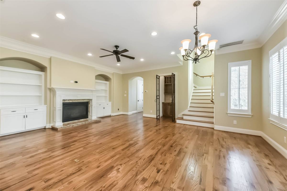 Apartment for rent at 1126 W 16th St #1126C, Houston, TX 77008