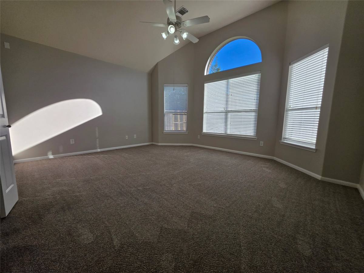 Apartment for rent at 6169 Mitchell Court, League City, TX 77573