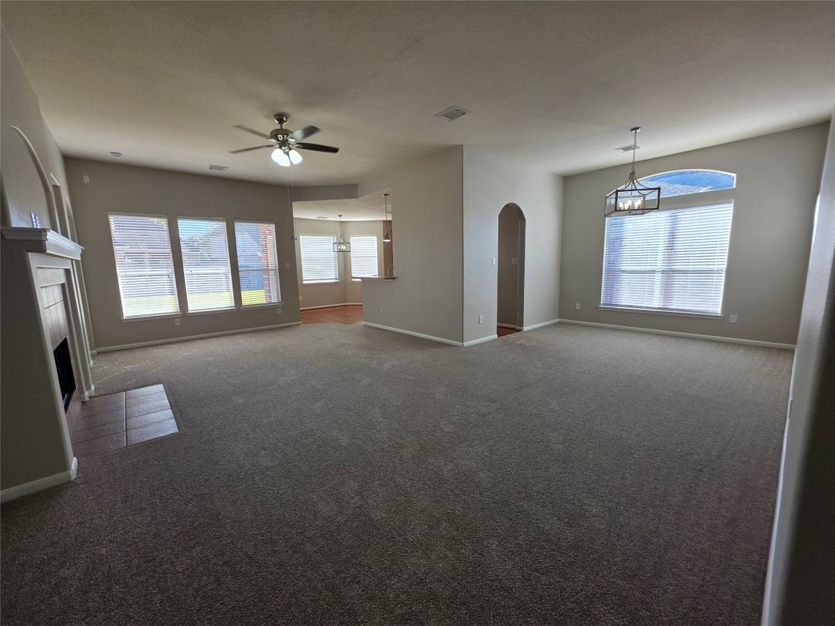 Apartment for rent at 6169 Mitchell Court, League City, TX 77573