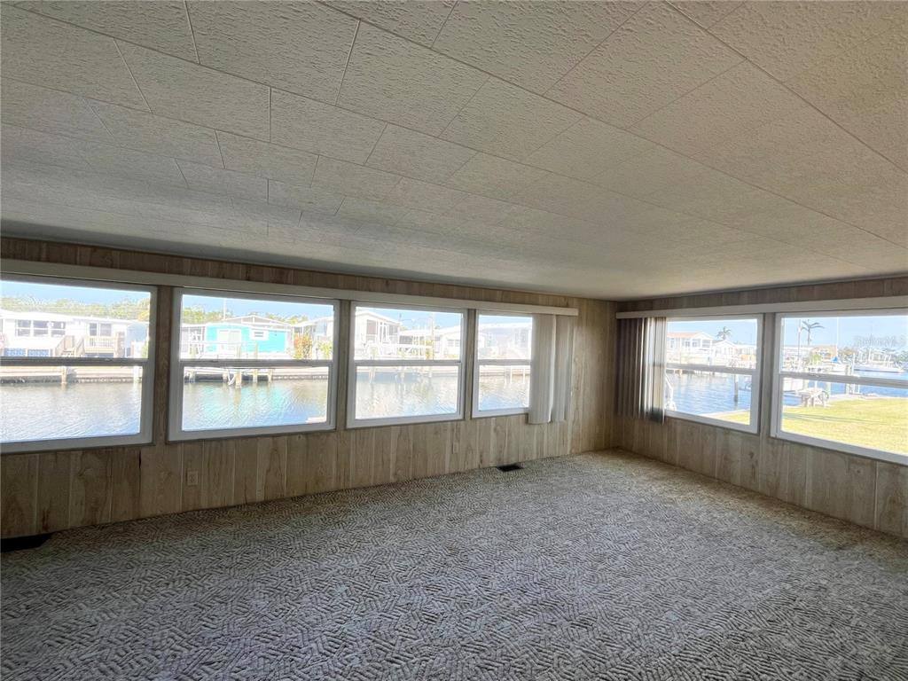 Apartment for rent at 1213 31st Ave W, Palmetto, FL 34221