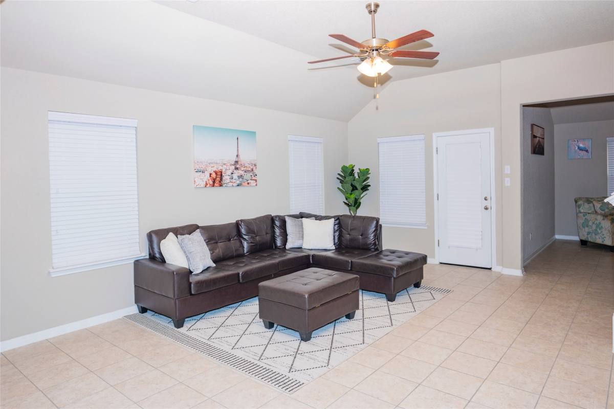 Apartment for rent at 20916 Carries Ranch Rd, Pflugerville, TX 78660