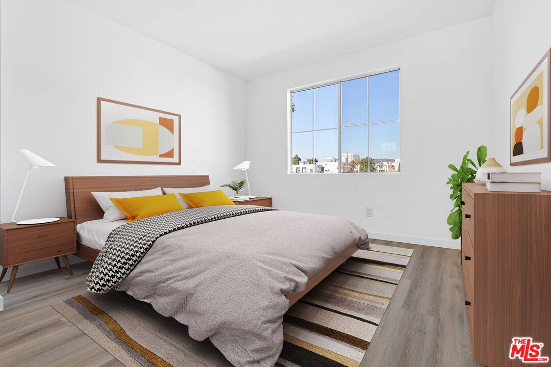 Apartment for rent at 1661 S Bundy Dr #202, Los Angeles, CA 90025
