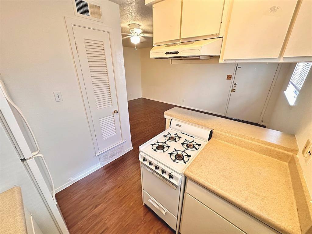Apartment for rent at 4204 Speedway #105, Austin, TX 78751