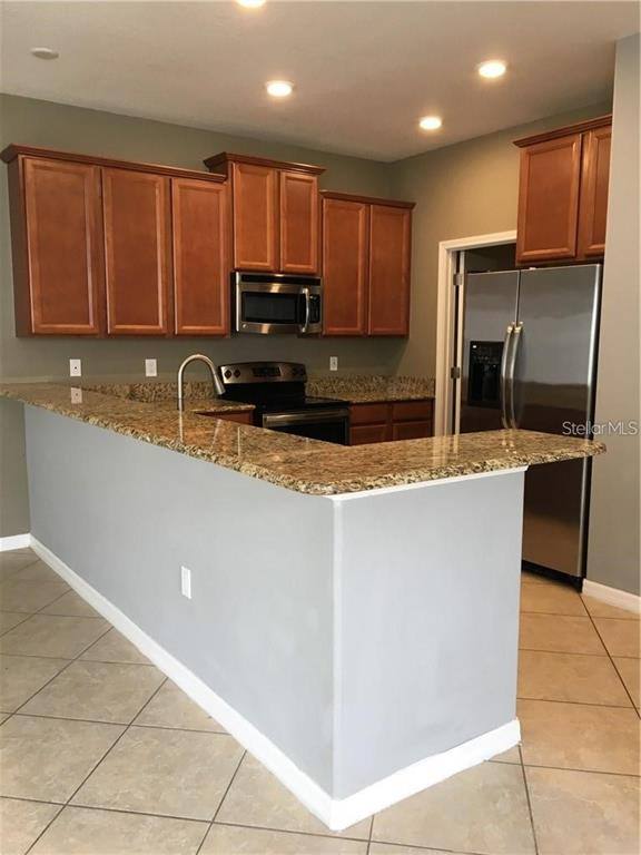 Townhouse for rent at 3012 Salford St, Orlando, FL 32824