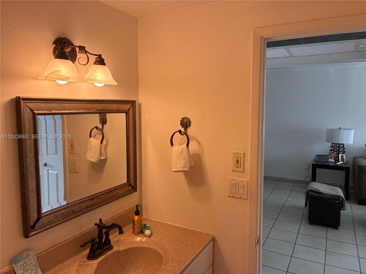 Apartment for rent at 400 Kings Point Dr #1522, North Miami Beach, FL 33160
