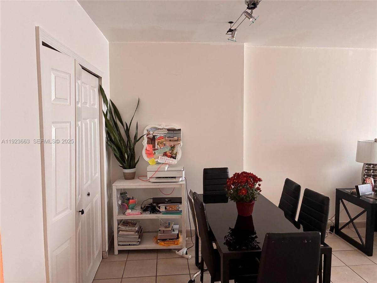 Apartment for rent at 400 Kings Point Dr #1522, North Miami Beach, FL 33160